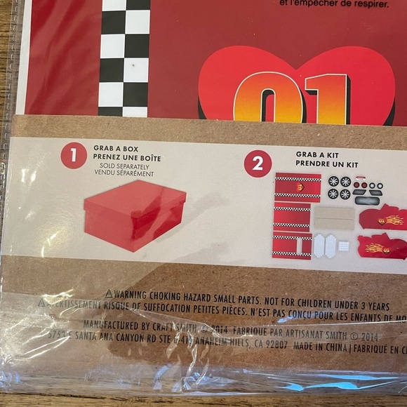 Valentine’s Day Build A Race Car Box Decorating Kit Ages 6 And Up New Red Car - Picture 4 of 5